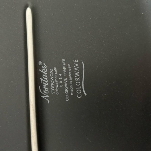 Noritake stoneware in grafite . Oval platter - Picture 5 of 5